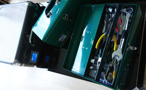 超高頻UHF射頻識(shí)別技術(shù)應(yīng)用于智能工具箱解決方案